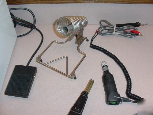 A.p.e. soldering desoldering station vacuum blower tool