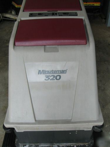 Minuteman 320 automatic floor scrubber cleaner buffer
