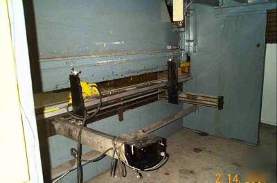 Chicago 200 ton mod. 200 v-10,hydraulic cnc press brake