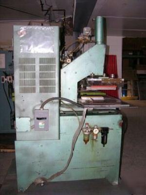3KW sealomatic rf welder