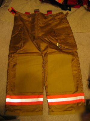 New securitex turn out / bunker gear pants 32X34