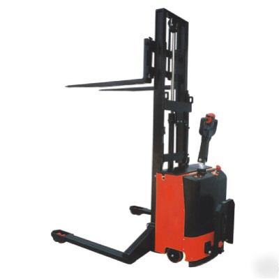 New forklift pallet stackers straddle walk behind 