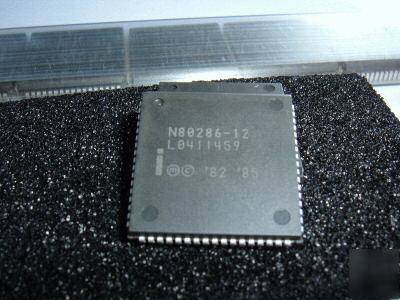 New rare vintage intel N80286-12 (