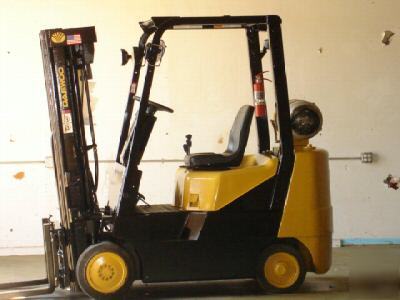 2003 daewoo forklift, 5000LB capacity forklift