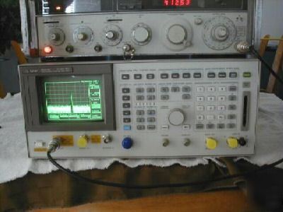 Agilent 8924C 30-1000 mhz cdma mobile station test set 
