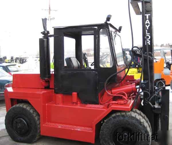 Taylor pneumatic 12,000LB forklift lifttruck