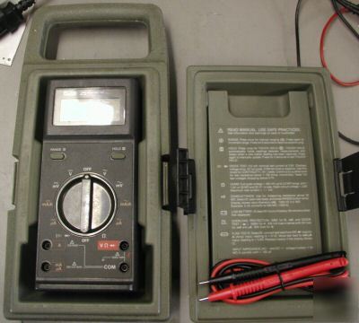 New 4 fluke 25 multimeters with cases, probes & battery