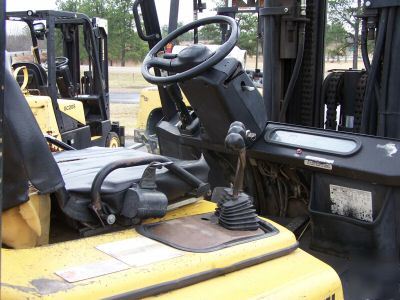 Yale 7,000 lb dual wheel pneumatic forklift