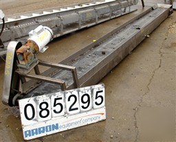 Used: belt conveyor, 304 stainless steel frame. rubber