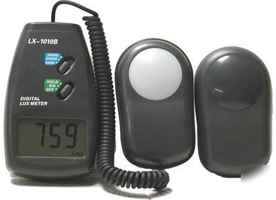 Mastech 3-range digital lux meter luxmeter light meter