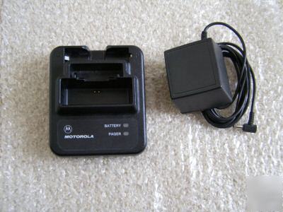 Motorola minitor ii desktop charger and a/c adapter