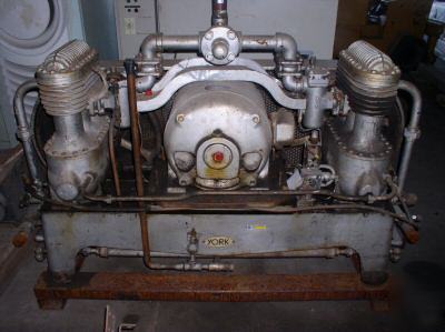 20 hp york vacuum pump; model #: 44T6F-vd