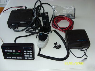 Motorola astro spectra W9 vhf 136-162MHZ 256CH apco 25